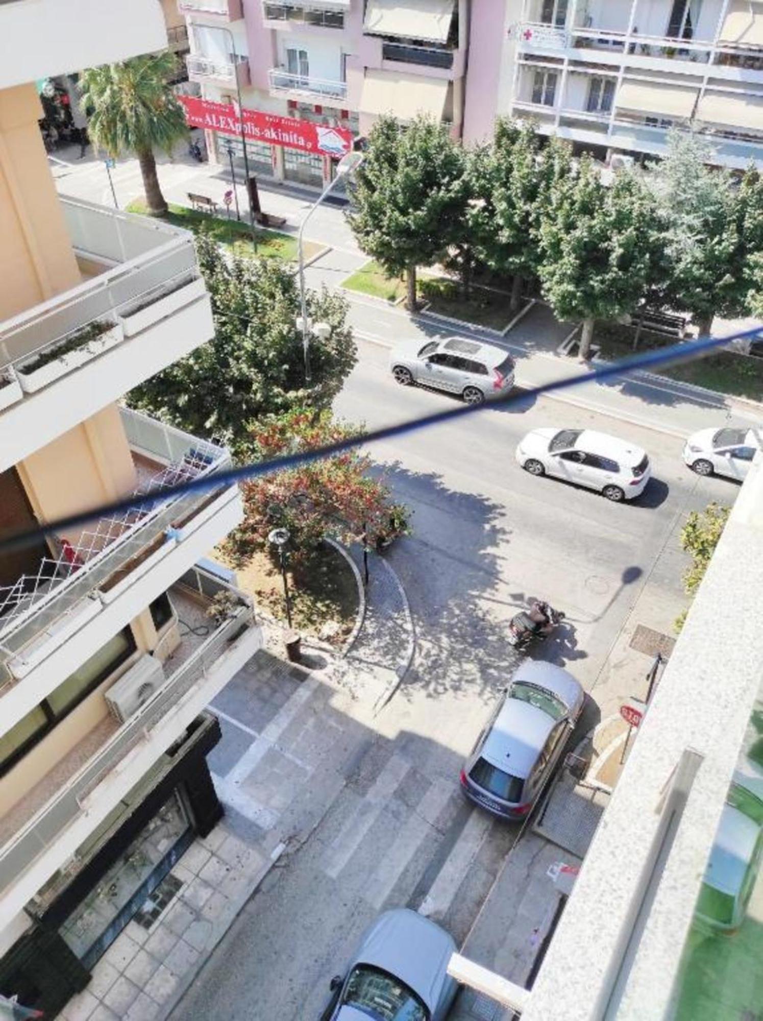 Spartacus Apartment Alexandroupoli Bagian luar foto